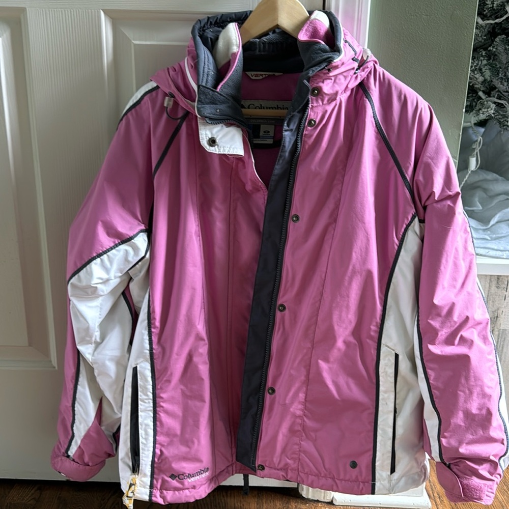 Columbia Ski Coat Pink Waterproof Ski Jacket for Women Size M